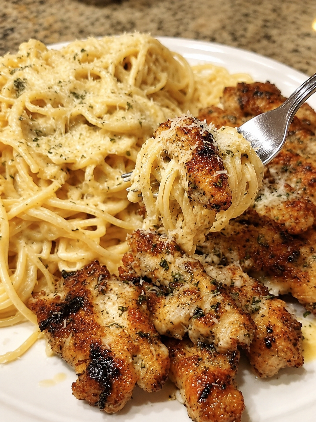 Garlic Parmesan Chicken with Creamy Four-Cheese Spaghetti 5 Garlic Parmesan Chicken with Creamy Four-Cheese Spaghetti